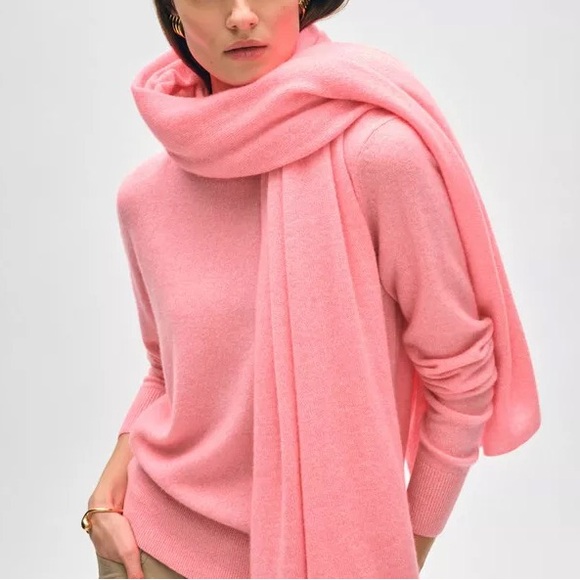 White + Warren Cashmere Travel WrapGuava Pink$385 Retail